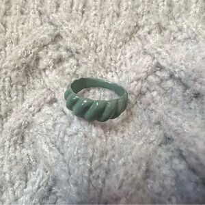 Green Twisted Ring
